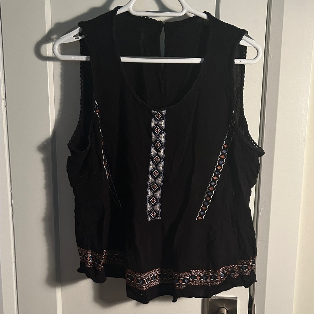 Chic Black Embroidered Tank Top